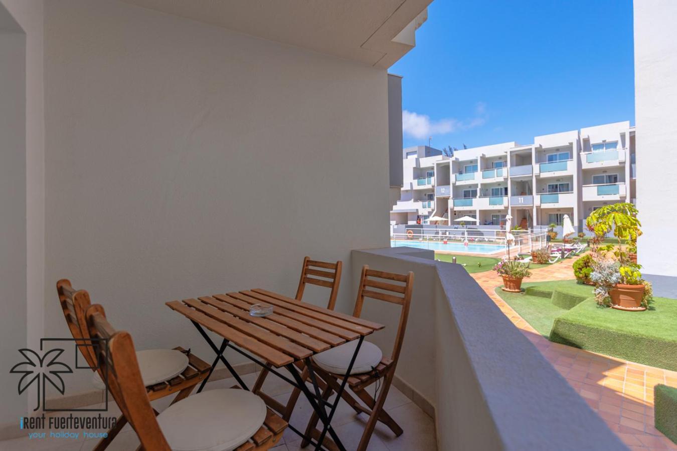 דירות Saniko Corralejo Irent Fuerteventura מראה חיצוני תמונה